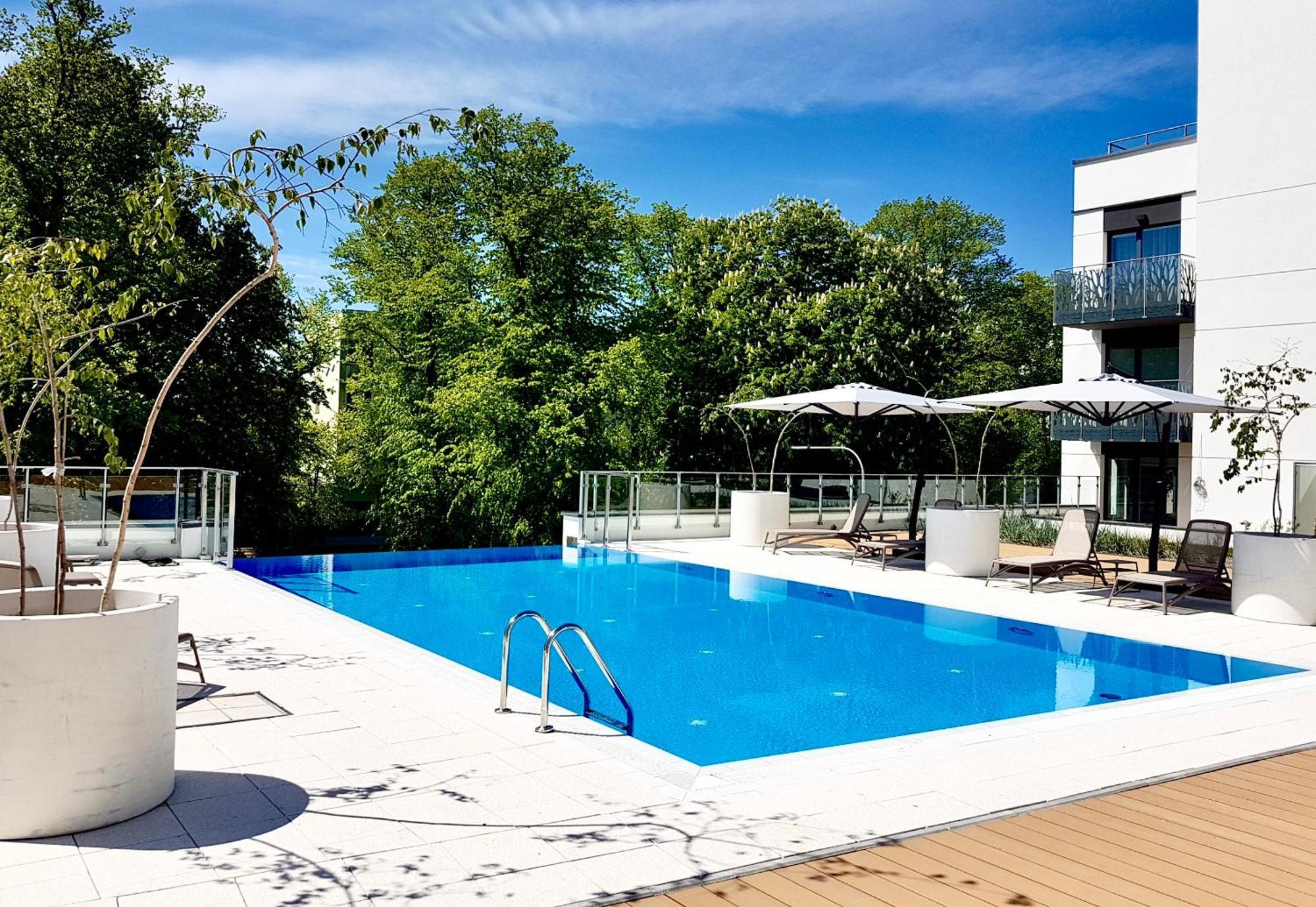 Faro Apartamenty Nadmorskie Tarasy Spa Przy Latarni I Molo Baseny, Sauny, Fitness I Parking W Cenie Kolobrzeg Luaran gambar