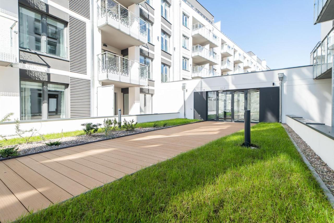 Faro Apartamenty Nadmorskie Tarasy Spa Przy Latarni I Molo Baseny, Sauny, Fitness I Parking W Cenie Kolobrzeg Luaran gambar